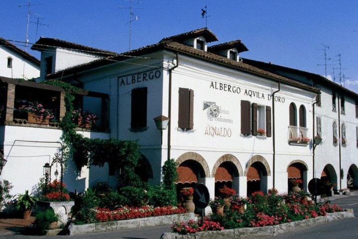 Hotel Arnaldo Aquila D'Oro Rubiera Bagian luar foto